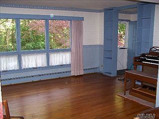 3rd image of 6 Woodvale Ave