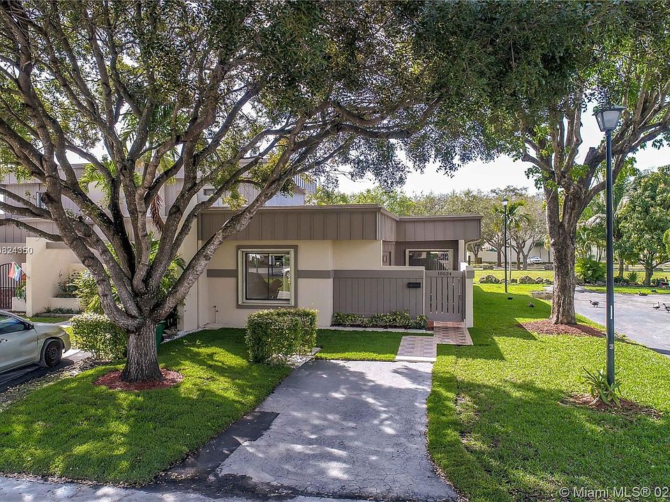 1st image of 10524 SW 75th Ln #10524