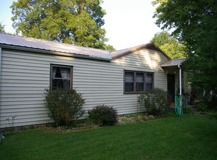 105 Gentry St, Tullahoma, TN 37388