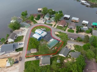 3429 Irontown Dr, Roach, MO 65787