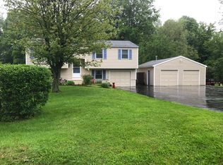 6544 Furnace Rd, Ontario, NY 14519