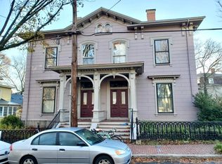 16 Clinton St #1, Cambridge, MA 02139