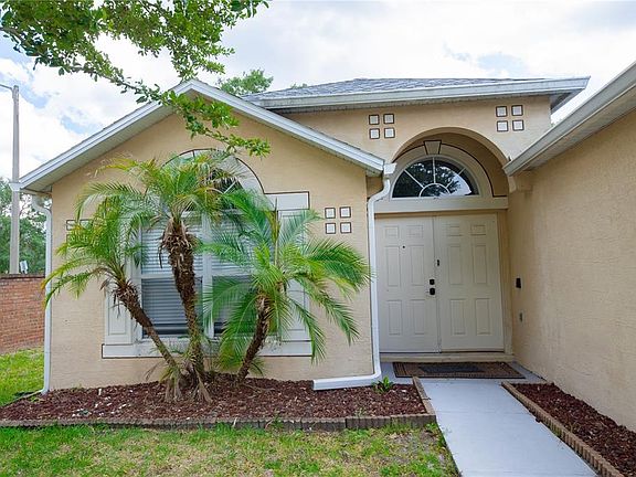 2nd image of 16686 Corner Cove Way