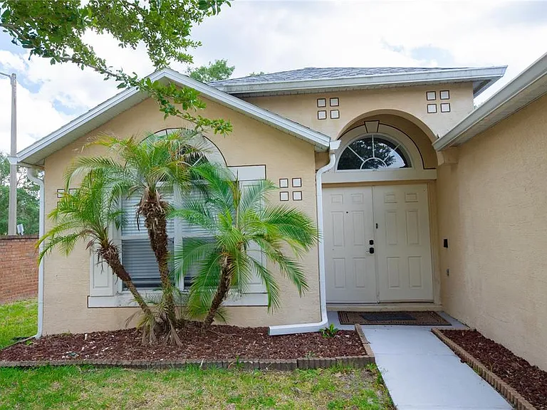 16686 Corner Cove Way — Photo 2