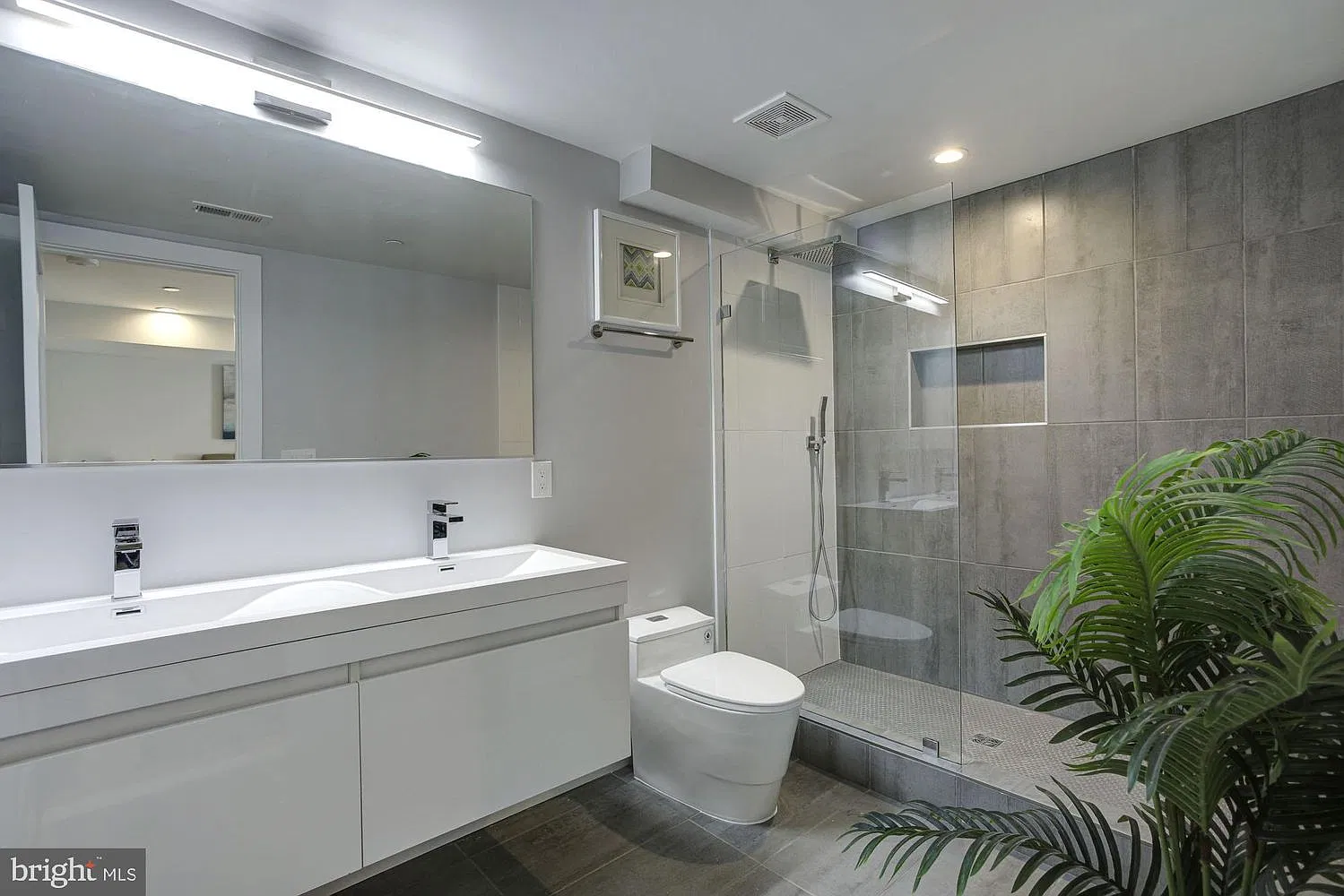 1420 N Capitol St NW — Photo 3