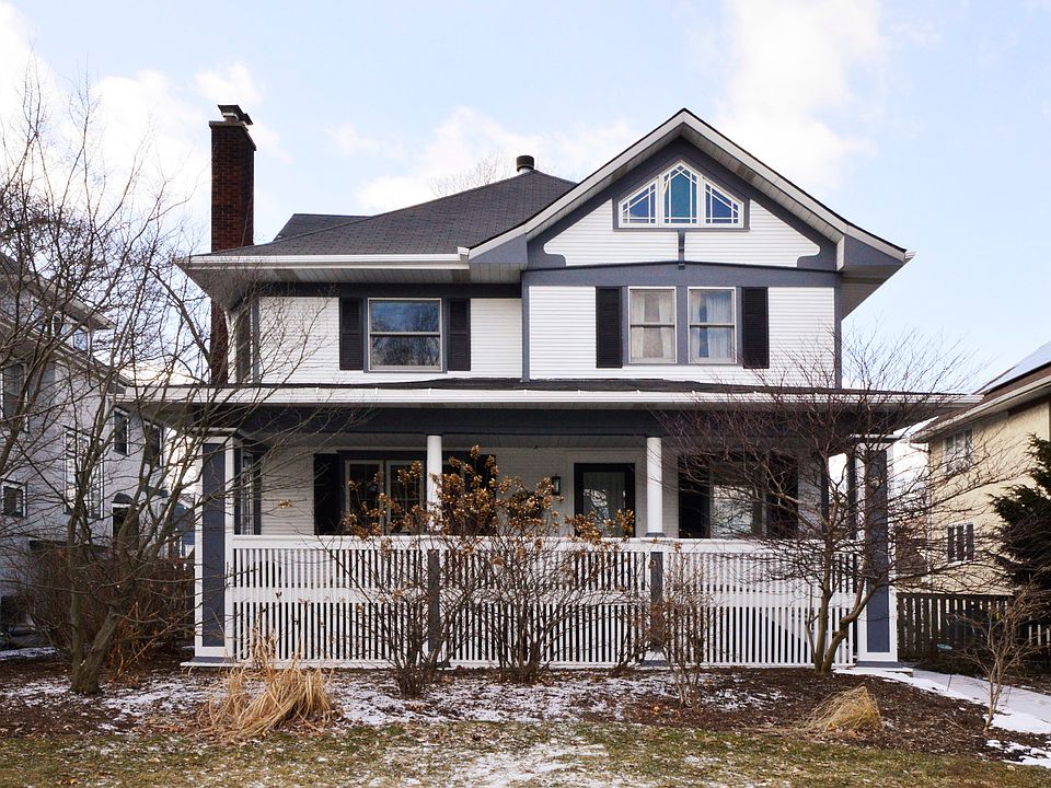 1st image of 423 N Elmwood Ave