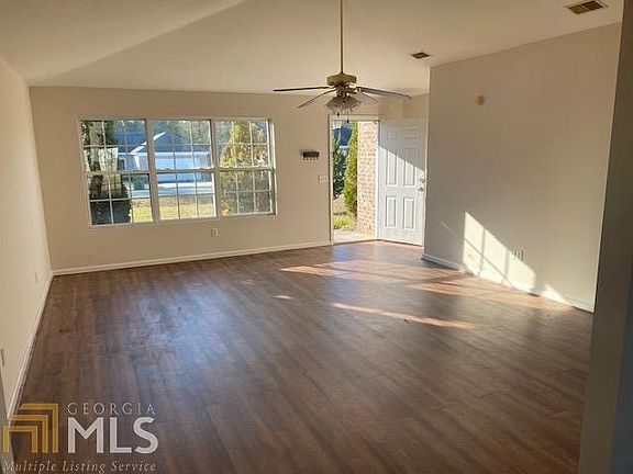 2nd image of 5027 Scotch Pine Ave