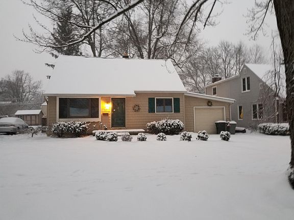 2nd image of 523 Park Overlook Dr
