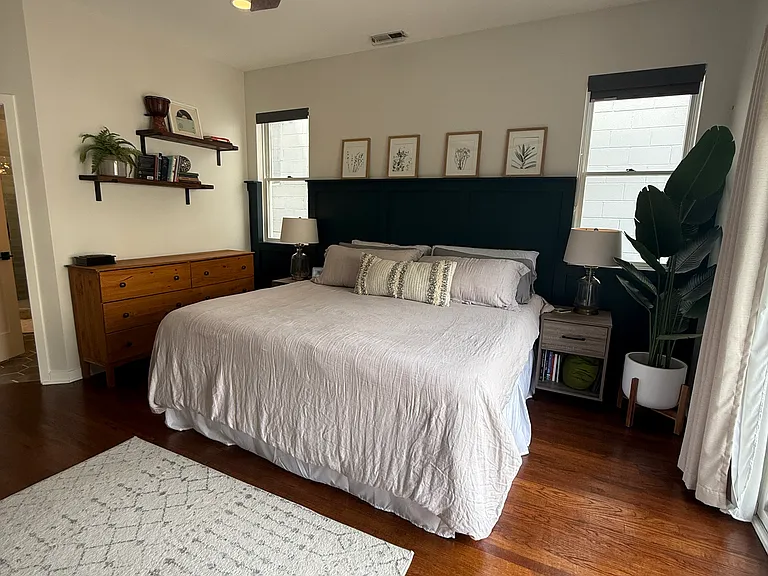 2302 W North Ave #2W — Photo 12