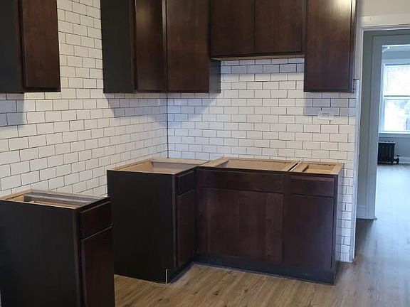 5th image of 3454-64 N Kedvale Ave #4159-1