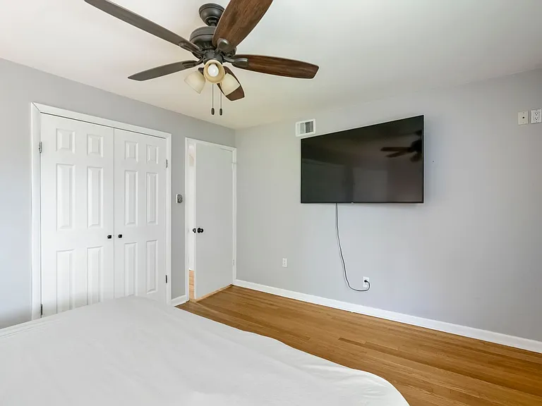 6581 Rosemoor St — Photo 13