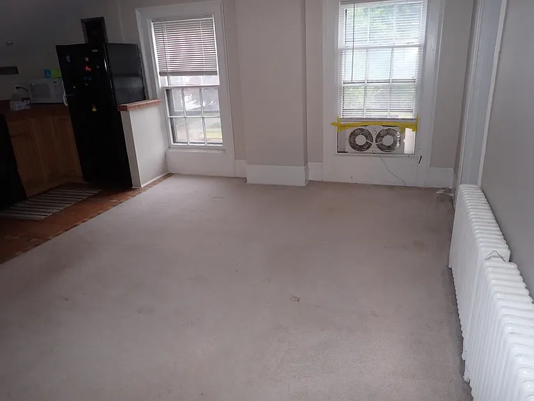 living room, off white carpeting