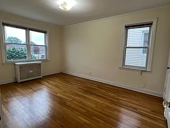 Rented by Zikos Realty Services