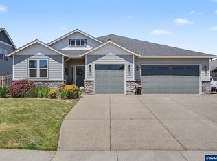 525 NE Aspen St, Sublimity, OR 97385