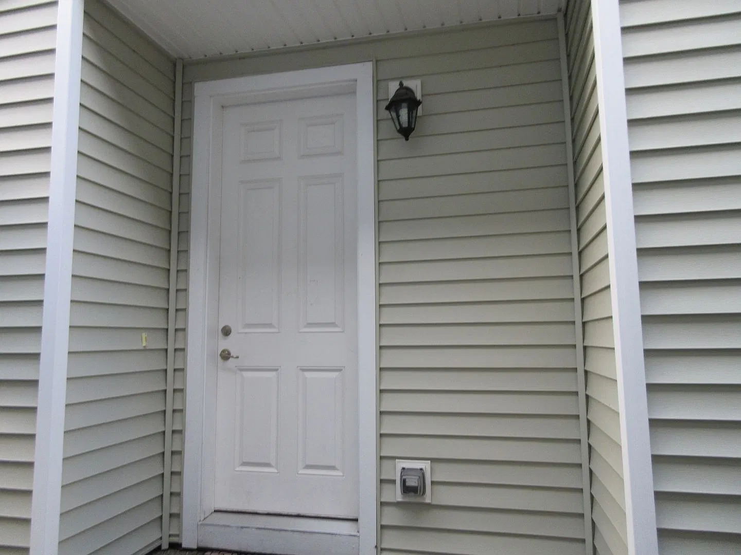 2 Bedroom 2 Bath Condo in Dupont !! — Photo 4