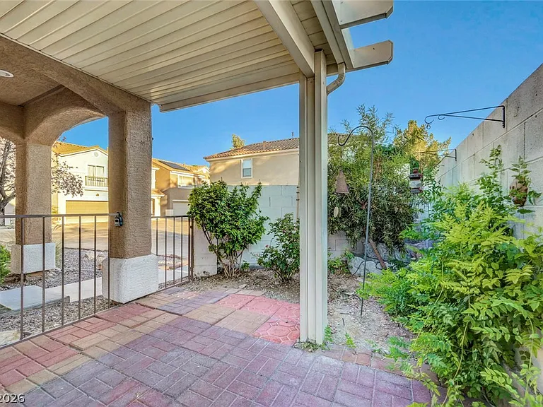 1453 Morro Creek St — Photo 46