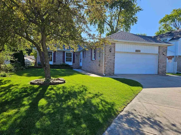 4205 Gratiot Ave, Fort Gratiot, MI 48059