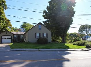 7 Harrison Rd, Bridgton, ME 04009