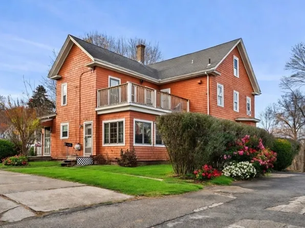 32 Kirby St, Marlborough, MA 01752