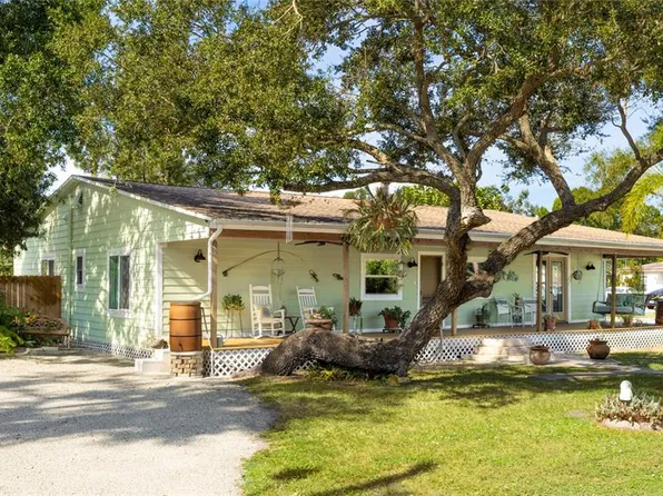 4030 Worcester Rd, Sarasota, FL 34231
