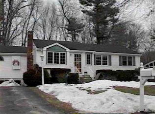 13 Violet Rd, Burlington, MA 01803
