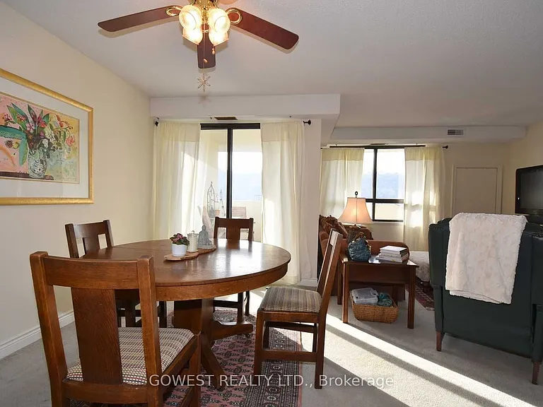 432 Main St E #1104 — Photo 6