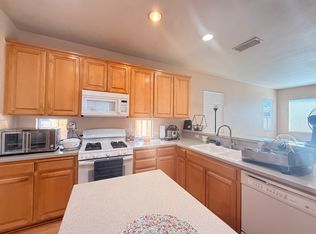 1236 Crossroads Ct, Tracy, CA 95377
