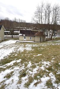 213 E Main St, Junction City, OH, 43748
