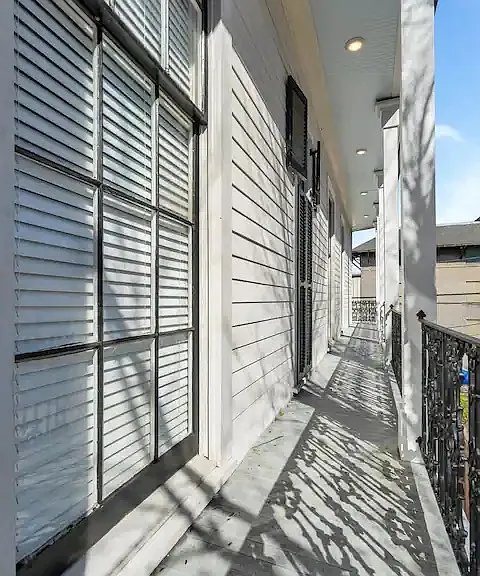 1918 Conti St — Photo 21