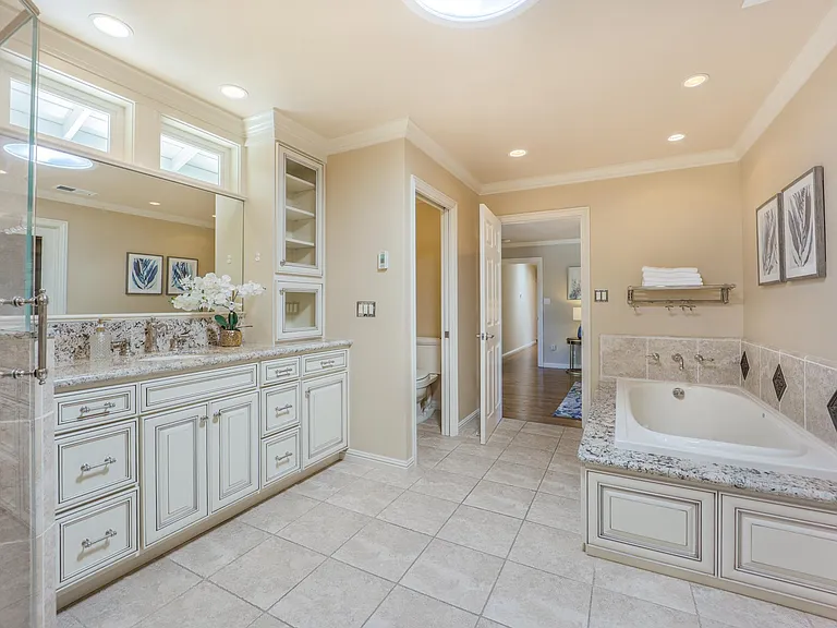 20317 Blauer Dr — Photo 30