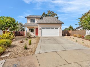 3751 Hennessy Pl, Santa Rosa, CA 95403
