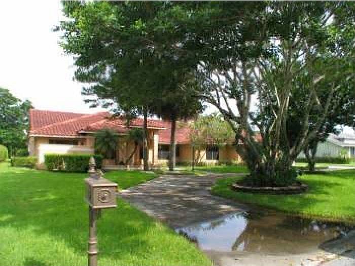 2nd image of 7400 E Cypresshead Dr