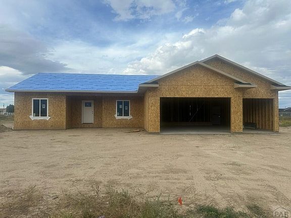 2nd image of 697 E Cabaret Dr