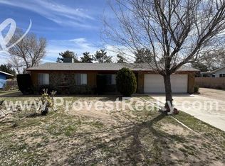 7795 Lincoln Ave, Hesperia, CA 92345