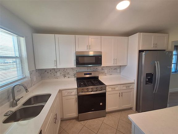 3rd image of 3128 59TH STREET S #115