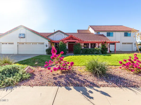 2612 N ROBIN Circle, Mesa, AZ 85213