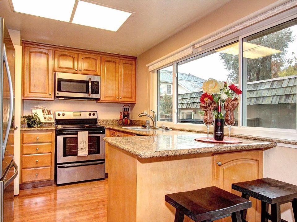 1st image of 10133 Amador Oak Ct