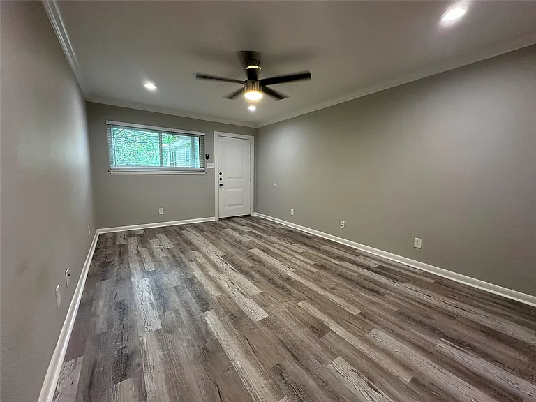 4015 Bellefontaine St #1 — Photo 7