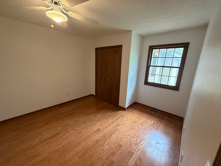 2765 Sweetbriar Ct #1 — Photo 8