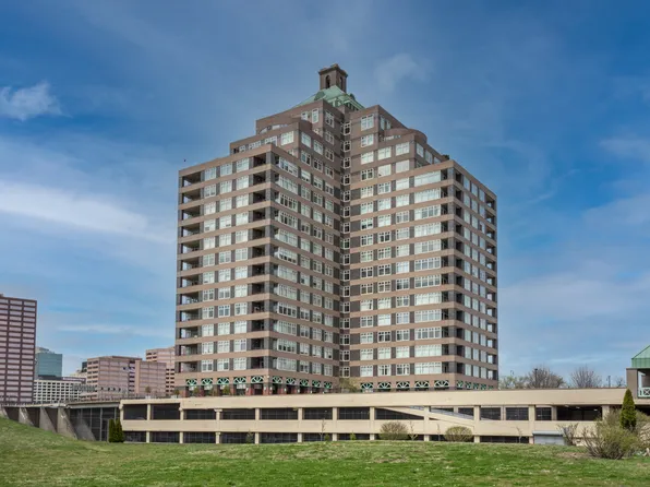 235 East River Drive APT 1401, East Hartford, CT 06108