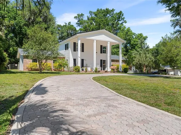 714 NW 40th Ter, Gainesville, FL 32607