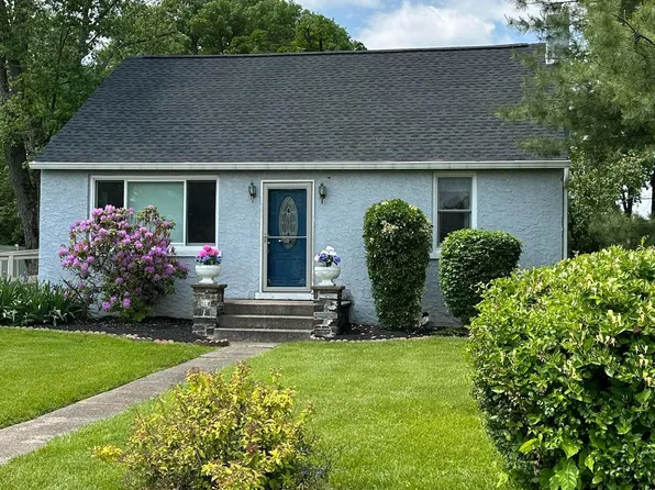 609 Grater Ave, Graterford, PA 19426