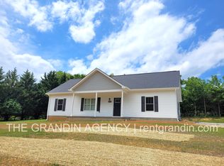 315 Trinity Rd, Troutville, VA 24175