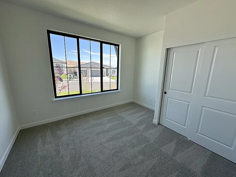 3791 Morningside Pkwy — Photo 18