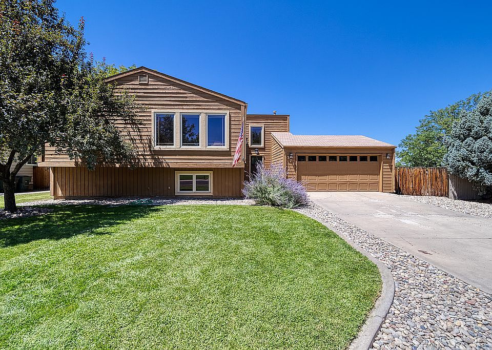 1st image of 371 Rodell Dr