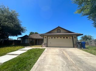 88 Clover Ct, Galt, CA 95632