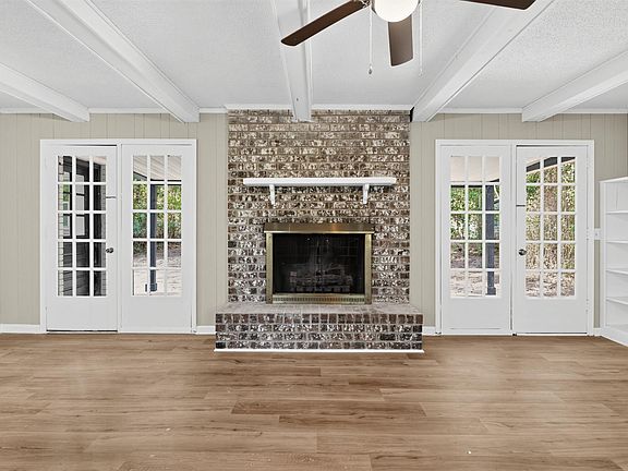 5th image of 626 Williams Cir
