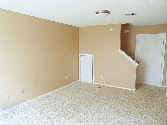 2nd image of 1154 N Eagle Ln #28