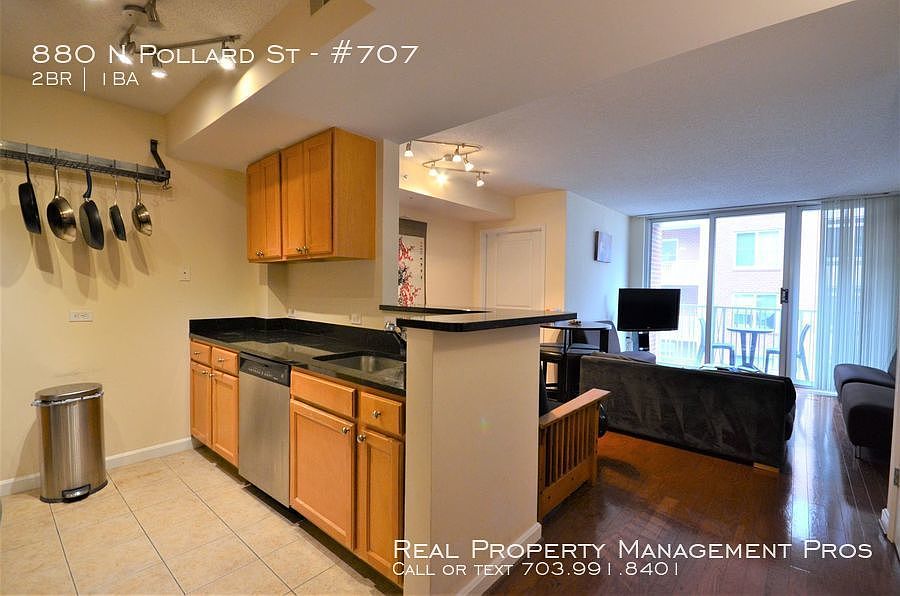 1st image of 880 N Pollard St APT 707