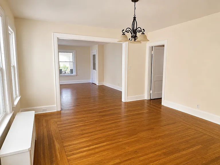 380 McKinley Ave #1 — Photo 5